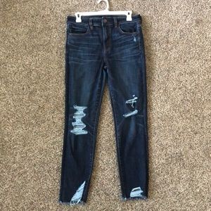 American Eagle Hi-Rise Jegging Crop Ripped